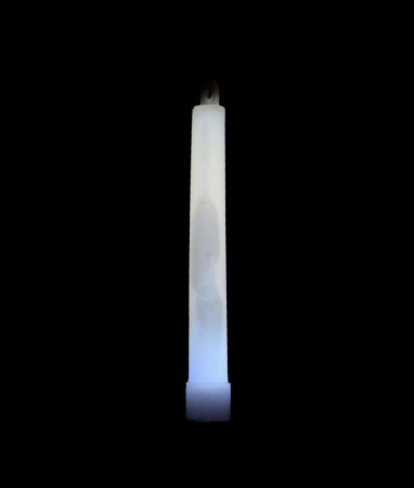 Światło Chemiczne LightStick (biały) - prezentacja w ciemności